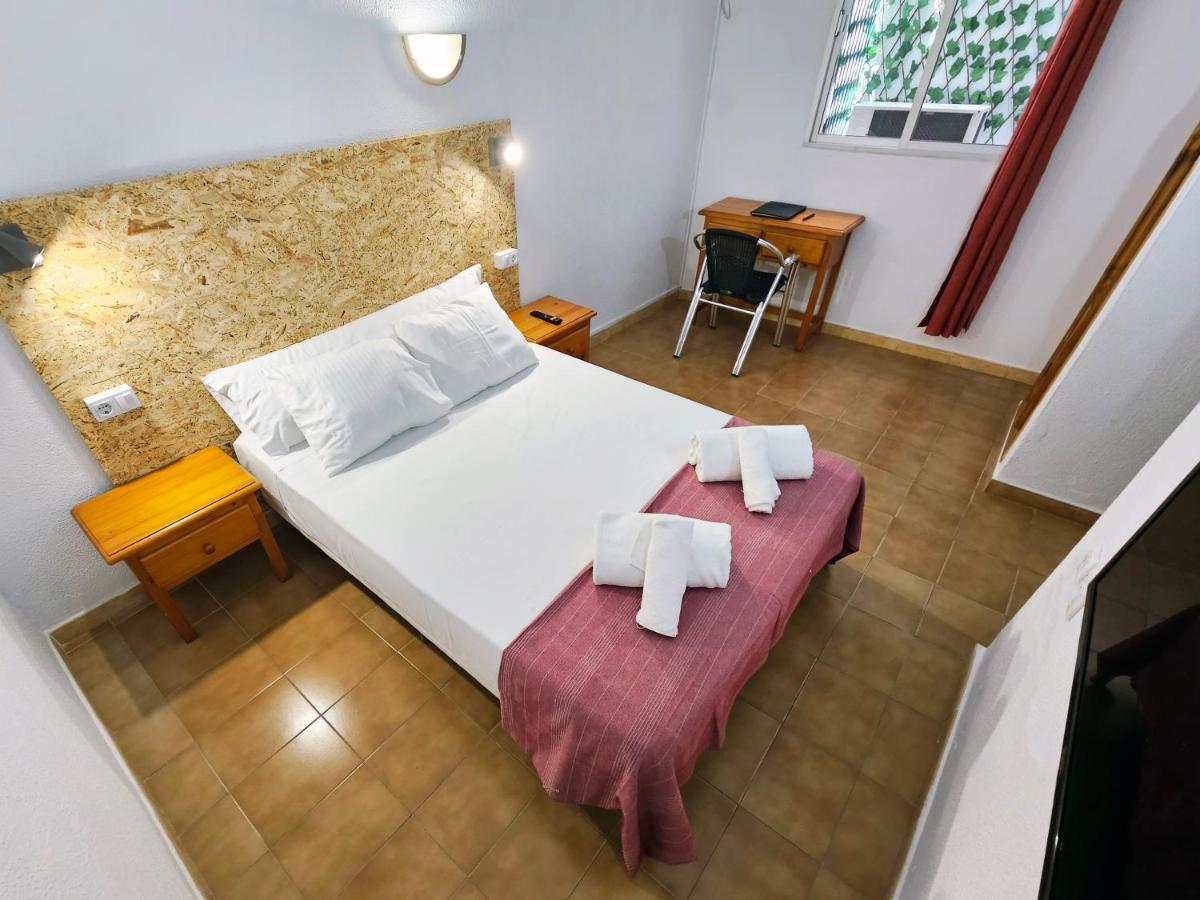 Hotel San Vicente - Centro Playa Conil de la Frontera Kültér fotó