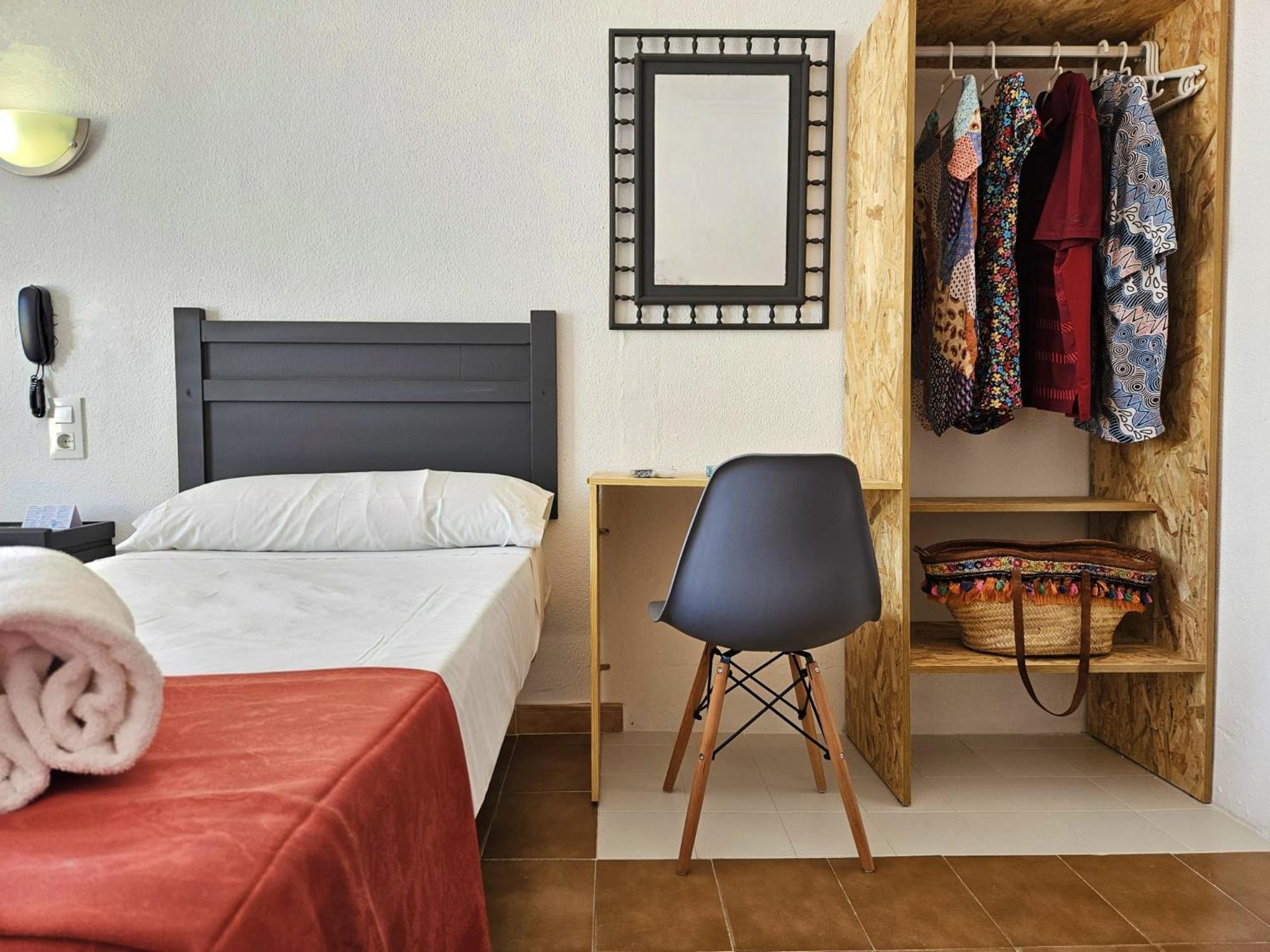 Hotel San Vicente - Centro Playa Conil de la Frontera Kültér fotó